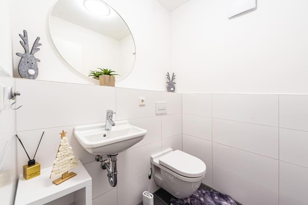 A&V Apartments Wunderschoene Penthouse Wohnung مورس المظهر الخارجي الصورة